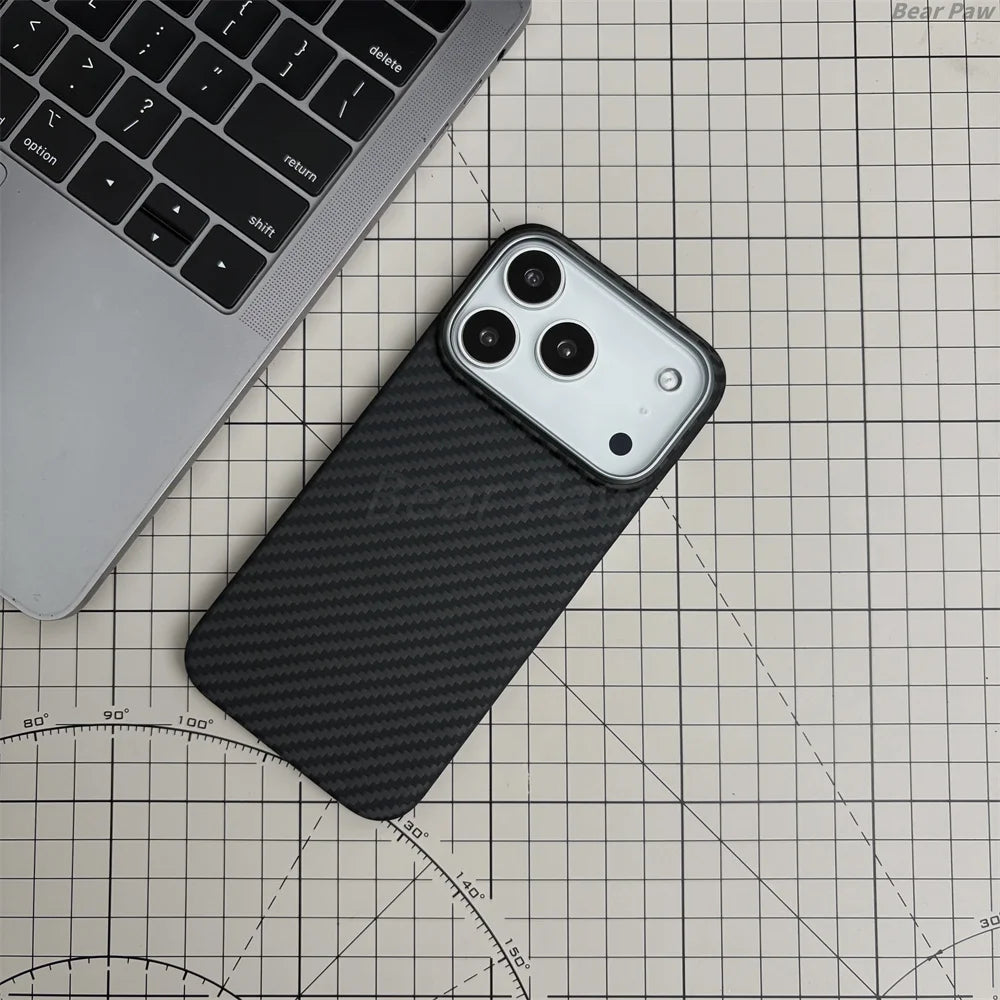 Premium Aramid Fiber Case – iPhone 17 Pro
