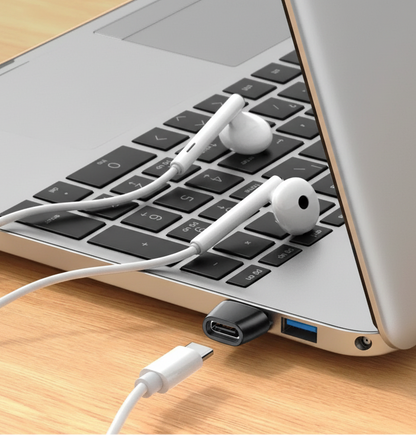 USB-A naar USB-C Adapter – Laden & Data – Compact plug & play